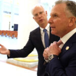 steve witkoff se intalneste cu kirill dmitriev omul lui vladimir putin la moscova la discutii participa si ginerele lui trump 692f04c85ea46