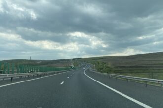 trafic blocat pe a2 bucuresti constanta dupa ce lesuri de animale au ajuns pe carosabil 693a73b3547a2