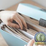 un comisar sef de la investigarea criminalitatii economice retinut de dna flagrant in parcarea unui fast food 69331f361daca