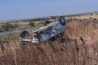 un sofer s a rasturnat cu masina intre localitatile pestera si remus opreanu judetul constanta 693543d339981