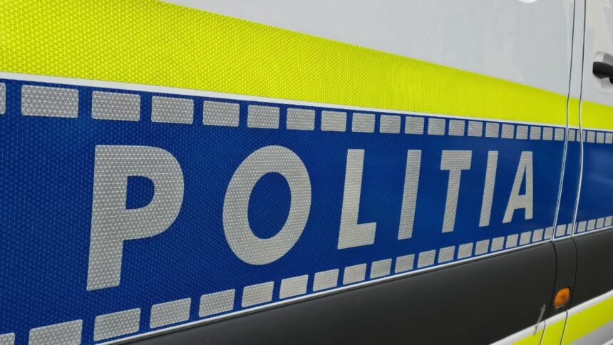 va tai degetele daca nu sunteti cuminti o profesoara si ar fi amenintat elevii cu briceagul 693a7f0a77665