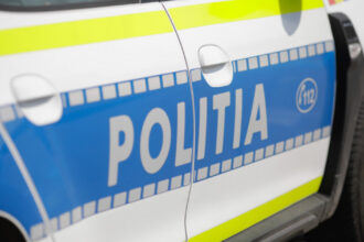 video accident grav in satu mare un barbat a intrat cu masina intr o locuinta in dimineata zilei de craciun 694d2661f418c