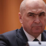 video bolojan catre semnatarii motiunii criticati guvernul oricat dar mi se pare cu adevarat periculos cum va raportati la apararea tarii 694013411ceb3