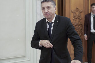 video daniel david explica de ce si a dat demisia din functia de ministru al educatiei niciodata nu am vizat o cariera politica 6949b3c06b38c