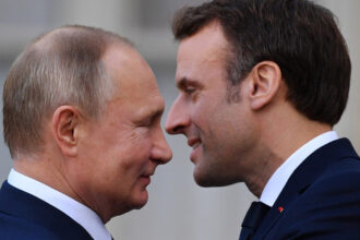 video emmanuel macron vrea sa vorbeasca din nou cu vladimir putin avem interesul sa gasim un cadru pentru a reangaja aceasta discutie 6945364bd71ec