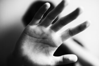 video femeie atacata si lovita de fostul partener in propria casa mi a facut foarte mult rau nu am de ce sa l iert 693bc6dc3816e