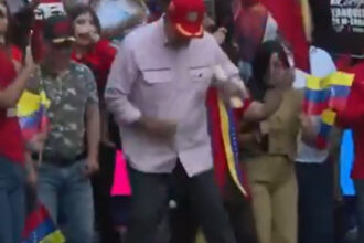 video imagini hilare maduro raspunde amenintarilor lui donald trump cu miscari de dans cel putin amuzante 692ebe784280d