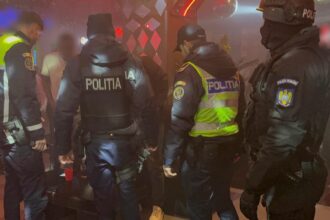 video rafuiala ca in filme cu bate sabii si macete mascatii au retinut patru tineri pentru tentativa la omor calificat 6942e69466a67
