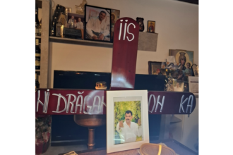 video sute de oameni participa astazi la inmormantarea artistului ion dragan 695112d3600d9