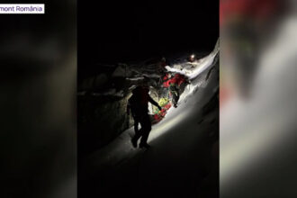 video turist ranit grav salvat dupa ce a cazut in muntii fagaras salvamontistii au intervenit pentru a salva 12 oameni in 24 de ore 693e6d643d6b4