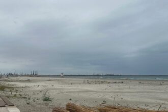 alerta pe litoral o mina marina a fost descoperita pe plaja midia 6979de97ab8c8