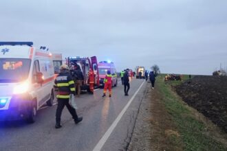 carnagiu pe un drum national sase oameni au murit traficul este oprit iata ce s a intamplat 6978ada9c1f1b
