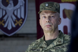 comandantul armatei ucrainene oleksandr sirski estimeaza ca 2026 va fi un an dificil pentru kiev ce spune despre cursul razboiului 696906d653c70