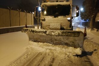 foto constanta sub cod galben de vreme severa echipele de interventie permanent pe teren iata ce recomandari face primaria constanta 6963414ebfffa