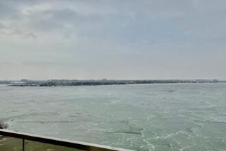 foto lacul siutghiol a inghetat gerul sever a pus stapanire pe constanta 696ca19901d59
