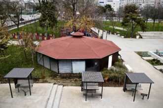 foto sc confort urban srl continua reabilitarea pavilioanelor destinate persoanelor varstnice lucrarile se desfasoara etapizat ca seniorii sa se poata bucura de ele 6979f8299f3a3