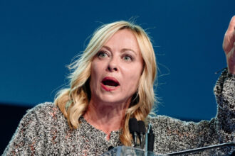 giorgia meloni saluta decizia lui donald trump de a ridica amenintarea cu taxe vamale 69714ecea52ce
