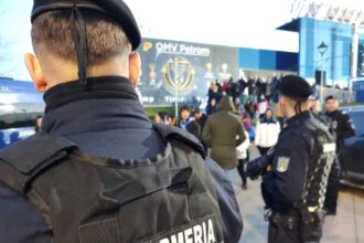 jandarmii din cadrul gruparii mobile vor asigura masurile de ordine publica la doua meciuri de fotbal 696a4c05f387d