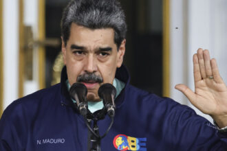 live text imagini cu maduro la new york cum vede un fost candidat la presedintia sua incursiunea sua in venezuela ilegala si nechibzuita 695a6daea900d
