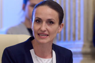 ministrul oana toiu raspunde intrebarii puse de donald trump la davos ce ar face romania daca sua ar cere ajutor tarilor din europa 69711317a86fa