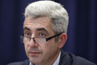 noul sef al apelor romane este dragos doru cazan director tehnic al institutului national de hidrologie si gospodarire a apelor 696e540da0494