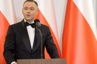 o stea in declin presedintele poloniei ataca ue si lanseaza un avertisment dur privind rusia 696a6d60dc6bf