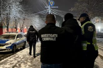 patru minori cu varste cuprinse intre 12 si 16 cercetati dupa ce au comis mai multe furturi din auto si locuinte in medgidia 6960e78e4f35f