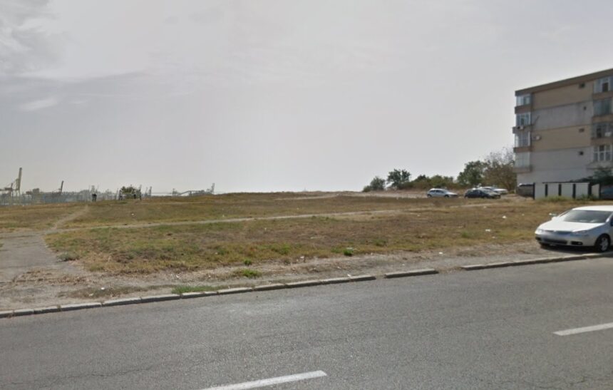 proiectul blocului cu 8 etaje in poarta 6 cu priveliste spre macaralele din port a fost reluat 6960306a581f8