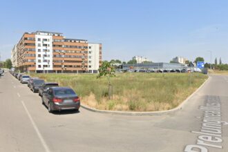 puz pentru un teren de pe strada prelungirea grindeanu al companiei rent mob ro srl cetatenii au cerut parc vezi aici ce raspunsuri au primit 697626ccb134e