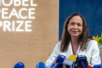 reactia institutului nobel dupa ce maria corina machado a spus ca vrea sa imparta premiul cu donald trump 695e1f9b4bd02