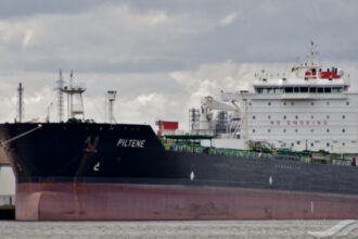 rusii nu sunt atat de infricosatori ucraina cere ue sa actioneze fizic impotriva petrolierelor din flota fantoma a lui putin 697a70b015778