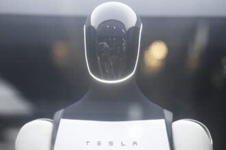 secretele din spatele proiectului optimus cum crede elon musk ca robotul sau va deveni cel mai valoros produs din toate timpurile 695a0b3e359d2