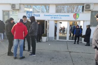 sindicalistii din ct bus au atacat in instanta noua organigrama votata in consiliul local 69679ea0ac085