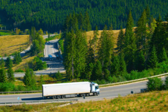 transportul rutier de marfuri a crescut cu 15 in primele noua luni din 2025 peste 80 din volume fiind transportate intern 695d26d28853b