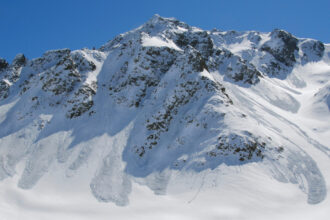 trei oameni au murit si mai multi au fost raniti in urma mai multor avalanse produse in italia 695837aa4c7cb