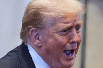 trump da inapoi presedintele sua a salutat rolul soldatilor britanici in afganistan dupa ce minimalizase sacrificiile aliatilor nato 69752e208ad08