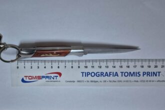 un barbat a fost depistat cu un cutit de 17 centimetri intr o sala de jocuri de noroc din constanta 6979db3a48864