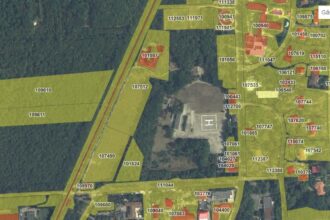 un teren din statiunea neptun localizat intr o zona exclusivista scos la licitatie 697d38675cd88