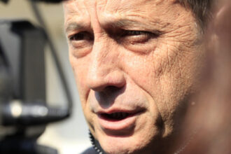 video alain orsoni fostul presedinte al clubului francez ajaccio a fost impuscat mortal la inmormantarea mamei sale 696612fd893ac
