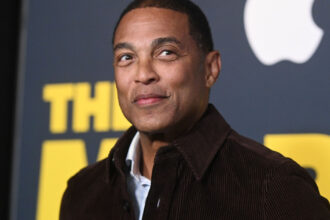 video fostul prezentator cnn don lemon arestat de agentii federali in legatura cu protestele din minnesota ordinul de la pam bondi 697cf0709f24c
