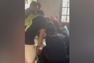 video imagini cu momentul in care a fost capturat asasinul lui adrian kreiner in indonezia el era pe lista celor mai cautati infractori 6968fc4c68122