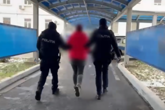video medgidia doua persoane care santajau o femeie cu aspecte din viata intima au fost retinute 696e333f5e257