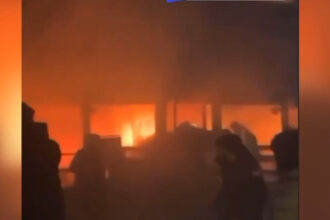 video momentul izbucnirii incendiului devastator care a cuprins barul din statiunea elvetiana crans montana 6956bfc683413