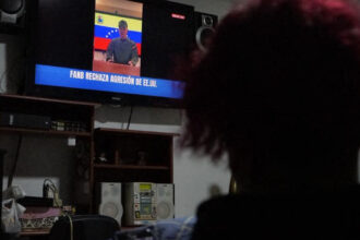 video oficialii din venezuela cheama la arme toate fortele din stat sa nu cada nimeni in disperare 69599abe14c95