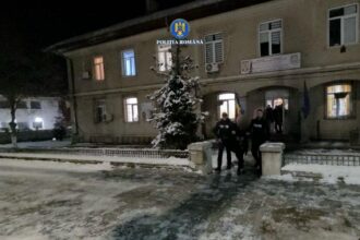 video scandal monstru la medgidia un minor retinut dupa ce a ranit grav un barbat cu cutitul 6965fce5e8272