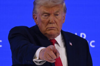 video trump a prezentat la davos proiectul noua gaza zgarie nori de lux pe litoralul palestinian voi avea mare succes va fi frumos 697259eb21dc3