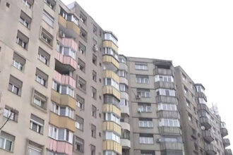 video vanzari ingreunate pe piata imobiliara tot mai multi romani amana decizia de a cumpara o locuinta din cauza incertitudinii economice 696b321574a4b