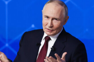 vladimir putin si sosiile ce spune un fost sef al mi6 despre folosirea de dubluri ar fi fost o tinta pentru dronele ucrainene 6965d3a99c8ba