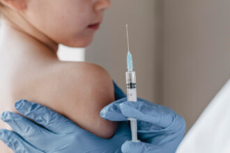 15 state americane dau in judecata administratia trump pentru ca a redus numarul de vaccinuri recomandate copiilor 699e5d792a5c2