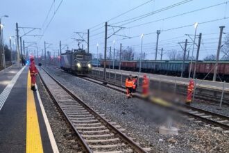accident mortal in gara ciulnita un barbat de 50 de ani si a pierdut viata dupa ce a traversat calea ferata printr un loc nepermis 69943a1425d6e